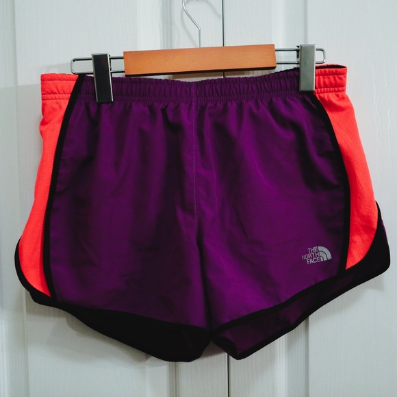 THE NORTH FACE - FlashDry Running Shorts - Medium - Picture 1 of 6